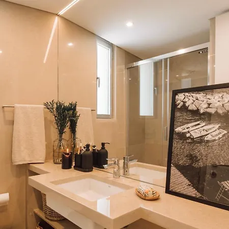 Marzano - 2 Bedrooms And Terrace In Alvalade